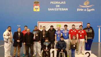 El Club Paladín, campeón regional de pelota mano en Pedrajas