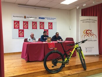 Casi 450 ciclistas en el Ciudad de Valladolid de BTT