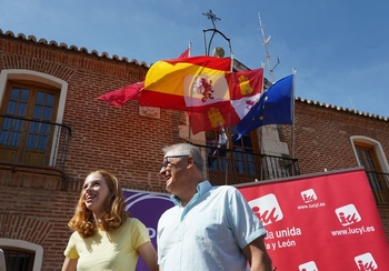 Verstrynge respalda la candidatura de IU-Podemos en Laguna