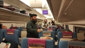 450 viajeros se apuntan al Tren del Vino de la Diputación
