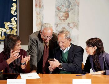 Miguel Delibes, parada y fonda en un palacio del siglo XVI