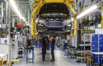 Ford anuncia el despido de 1.144 trabajadores en Almussafes