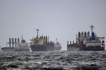 Rusia culpa a Ucrania y la ONU del bloqueo de barcos con grano
