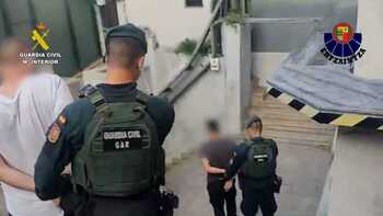 Detienen a dos hombres por robar en una vivienda de Valladolid
