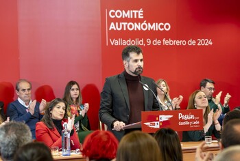 El PSOE acusa a la Junta de desoír el malestar de los libreros