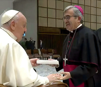 Argüello pide al Papa el impulso de la beatificación de Isabel