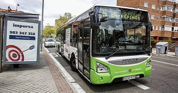 Auvasa instalará nuevas ayudas al conductor en 44 autobuses