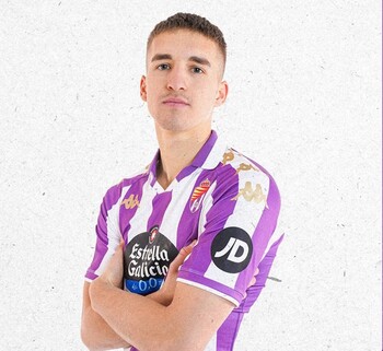 El Real Valladolid hace oficial la llegada de Stipe Biuk