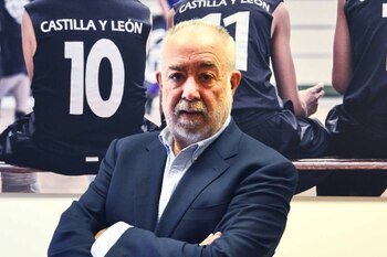 Óscar Castañeda seguirá al frente del baloncesto regional