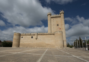 Homenaje a Edward Cooper en el castillo de Fuensaldaña